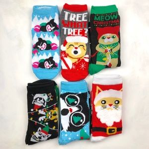 NWOT Christmas Holiday Cat Socks